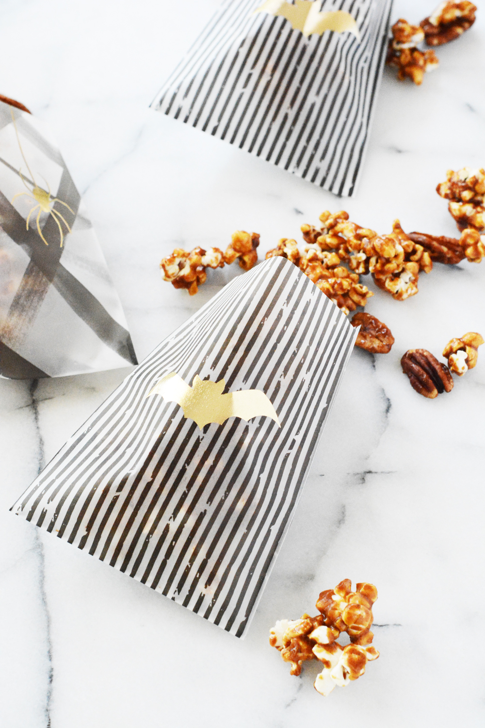 Pumpkin Spice Caramel Corn | Oleander + Palm