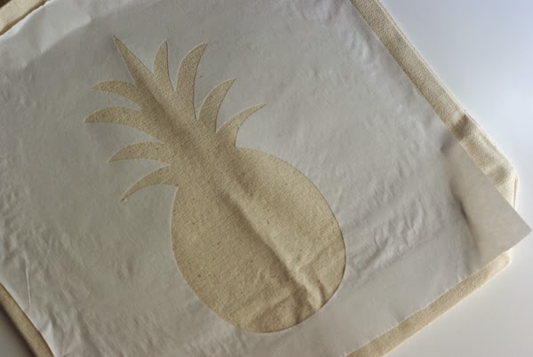 DIY Pineapple Pool Bag - Giggles Galore