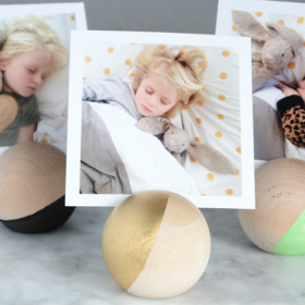 DIY Wooden Sphere Picture Holders