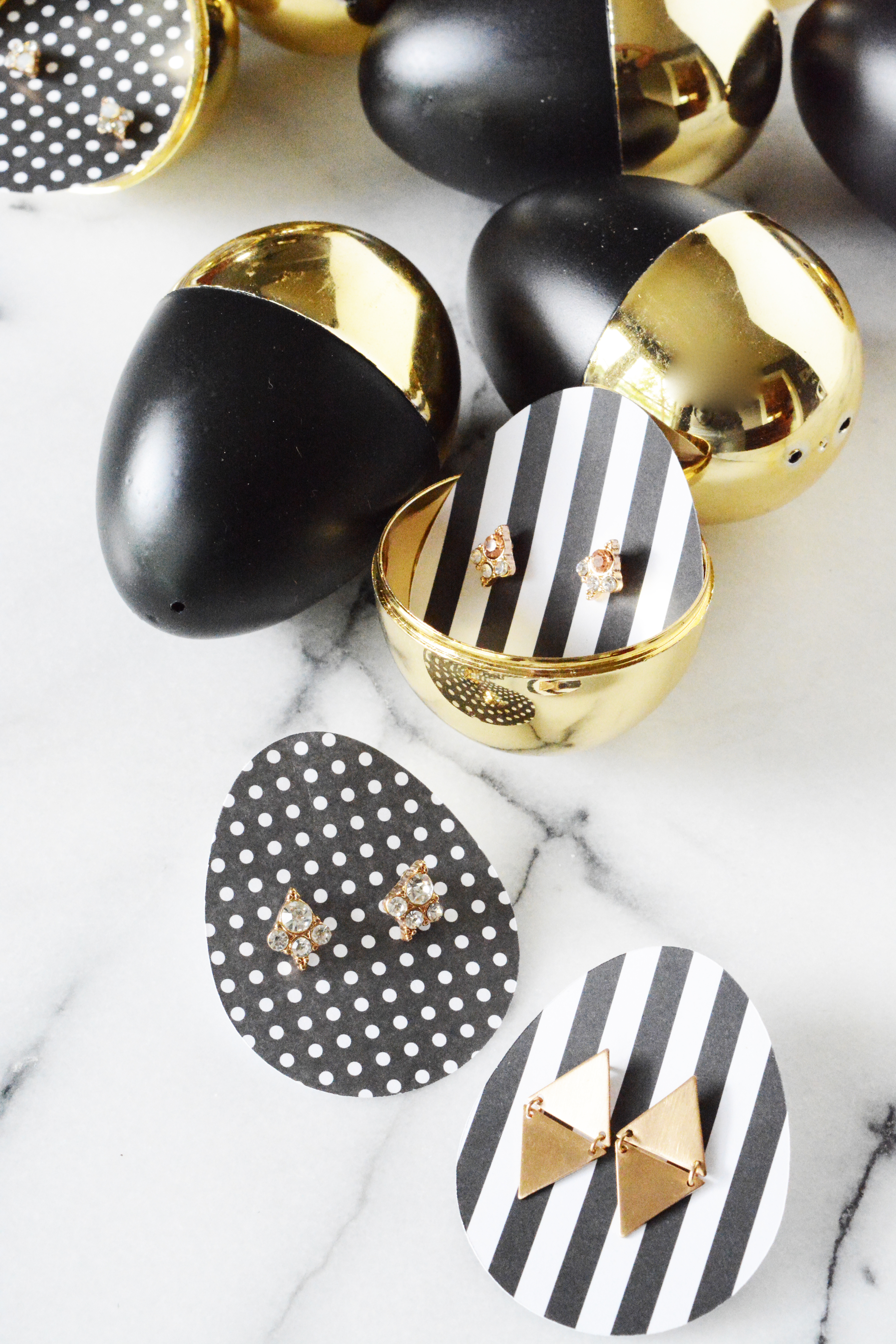 black and gold eggs 2