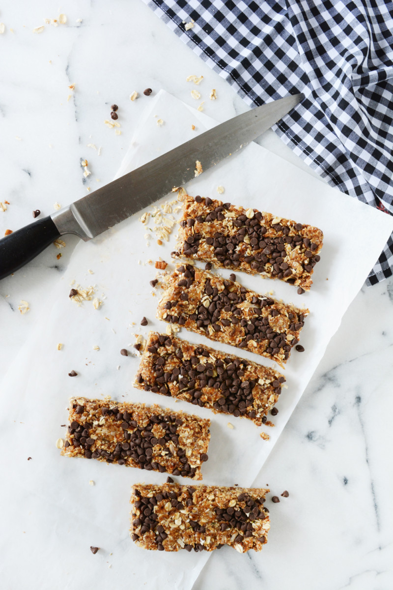 _chocolate coconut granola bars 1