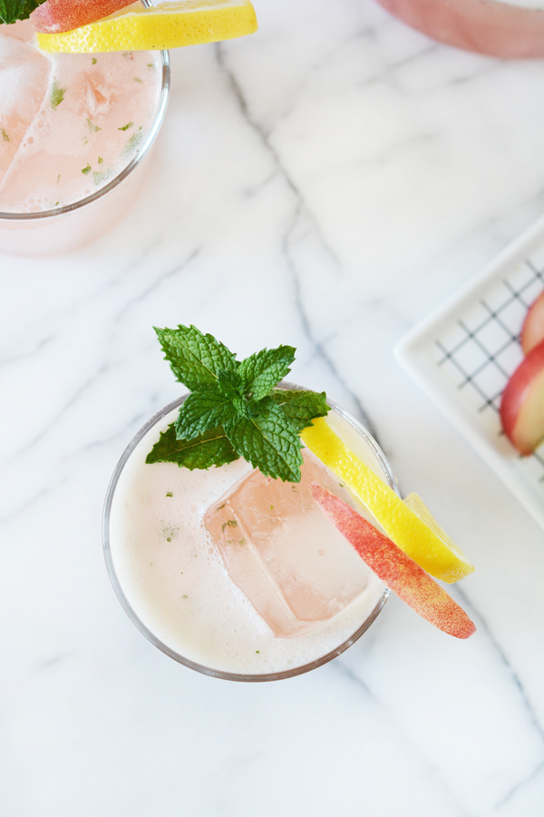 sparkling nectarine mint lemonade