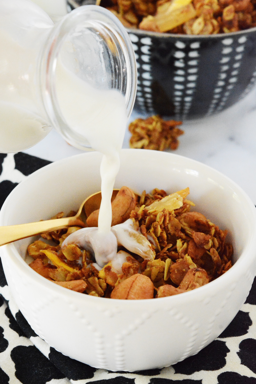 curry coconut cashew granola