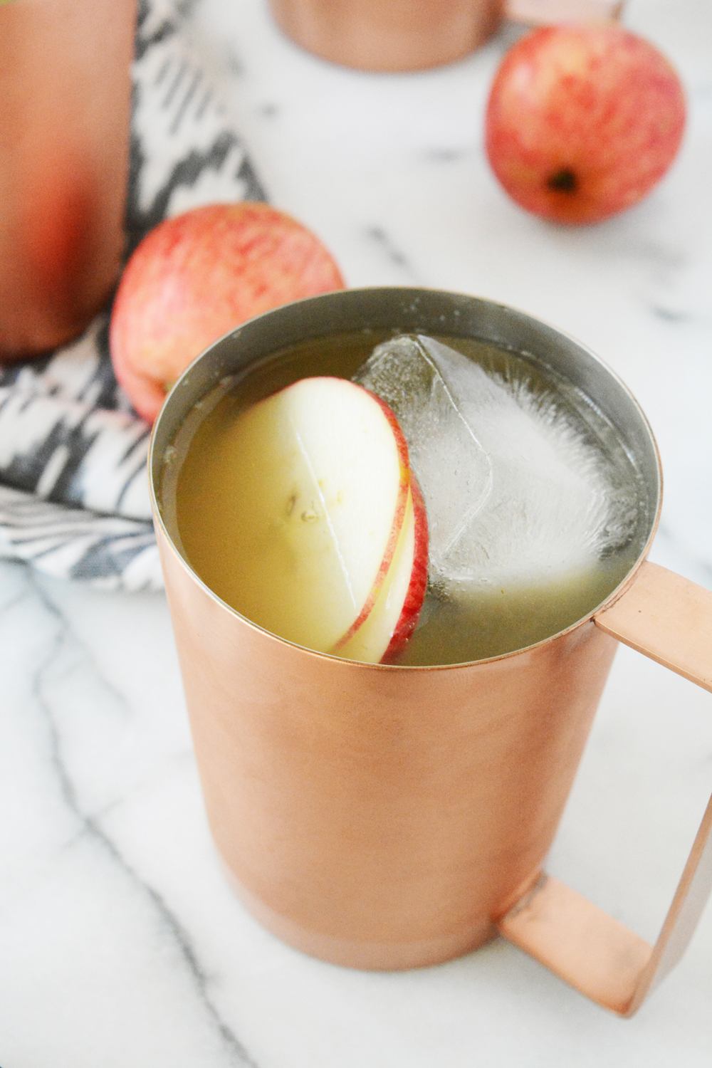 Sparkling Apple Ginger Mocktail