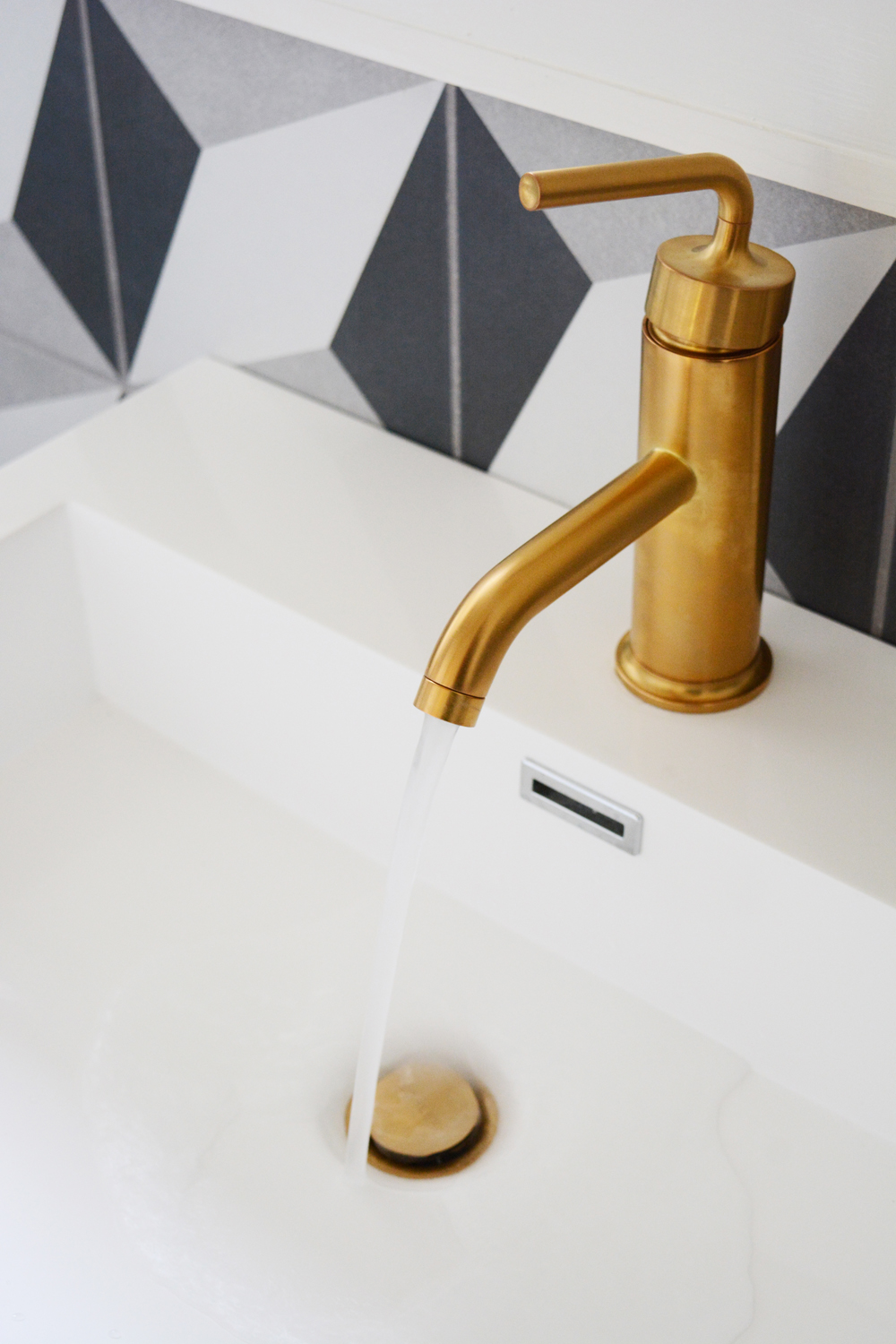 Guesthouse Bathroom Reveal - modern patterns and vintage details.