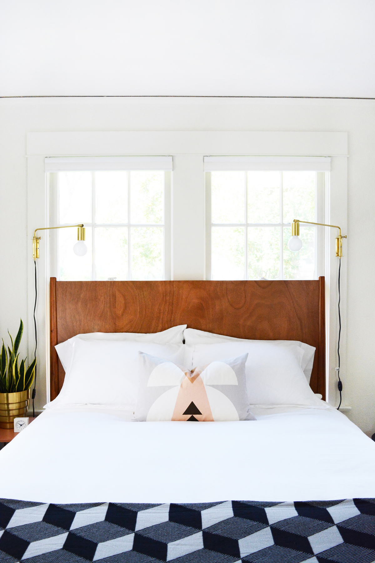 Oleander + Palm Guesthouse Bedroom Reveal