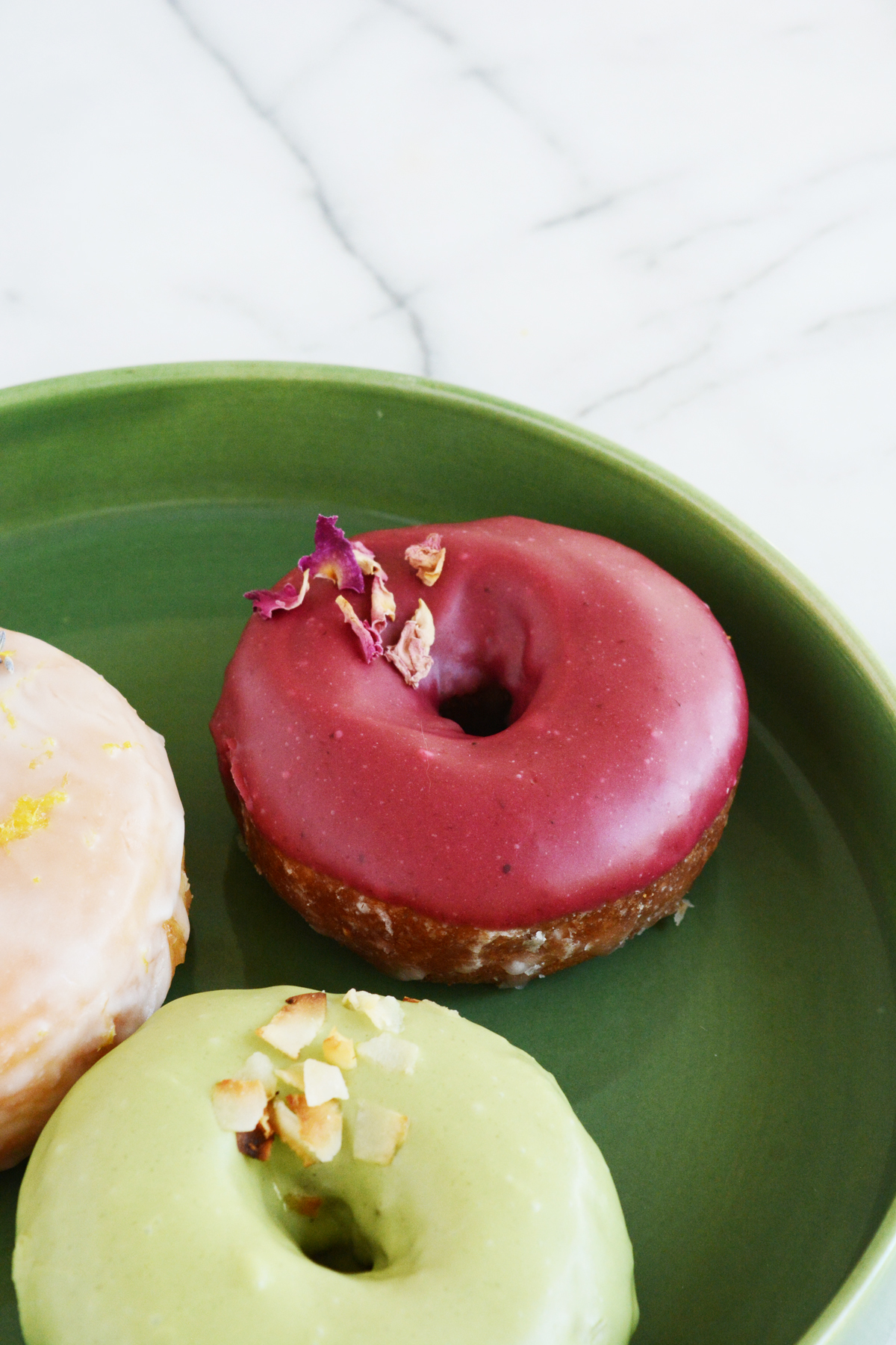 Faux Gourmet Donuts - give grocery store donuts a makeover with 3 yummy flavor combinations.